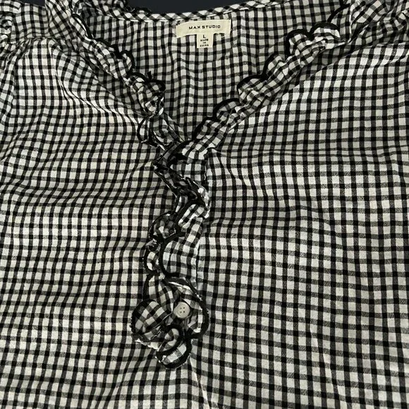 Max Studio Black and White Checked Short Sleeve top - Picture 2 of 4